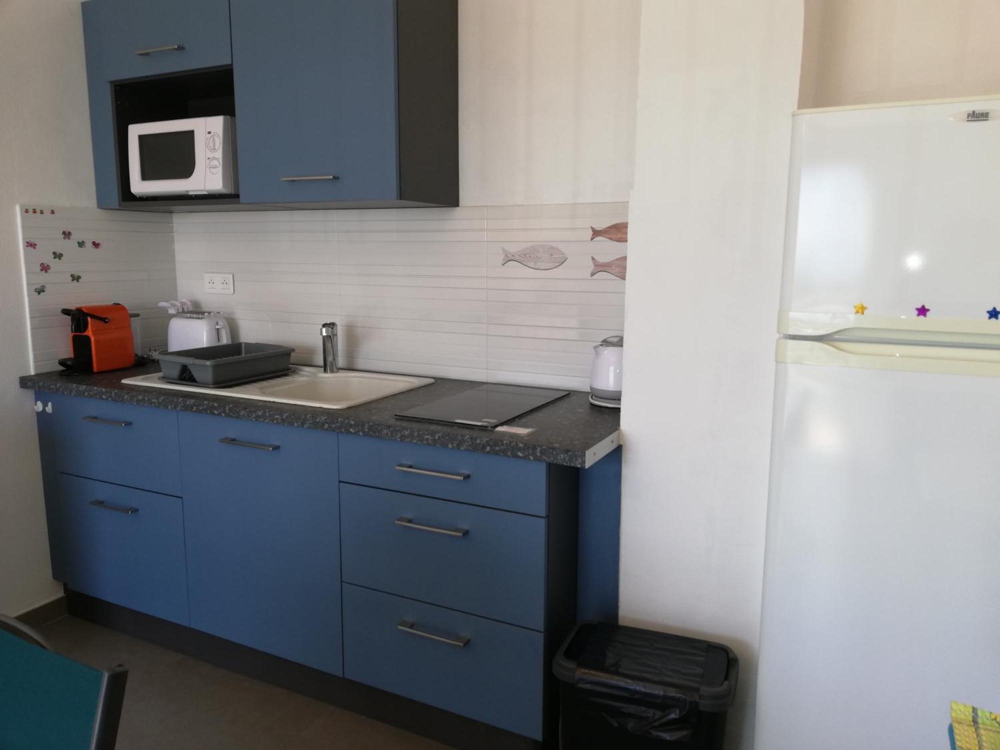 Saint-Pierre-la-Mer  Superbe Appartement Avec Vue Sur Mer Et Port, Parking Prive מראה חיצוני תמונה